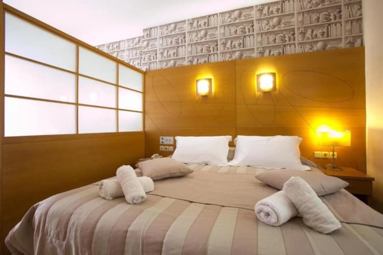 Life Hotel 5