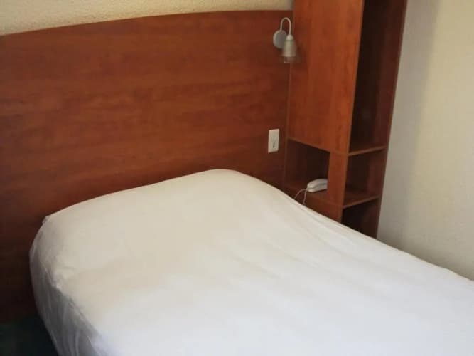 Adams Hotel 3