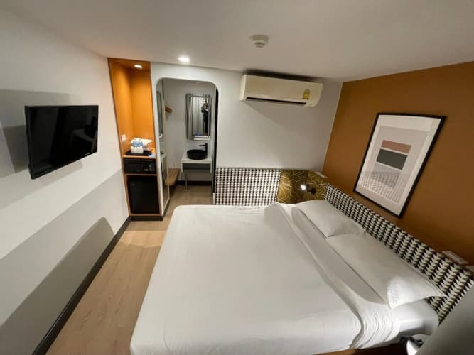Benjarong Hotel Bangkok 3