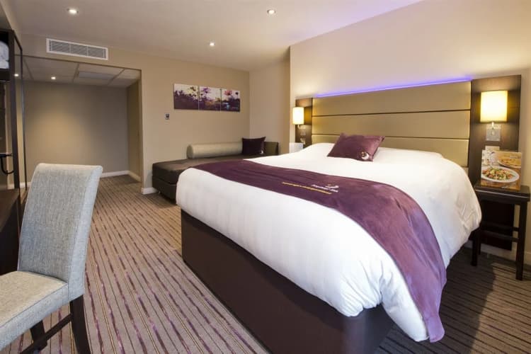 Premier Inn Buxton Hotel 5