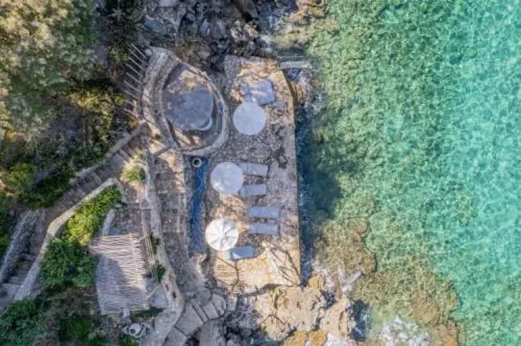 Paradisso Luxury Beach Villas 5
