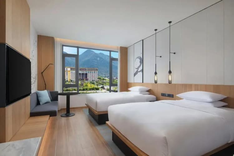 Fairfield By Marriott Bijie 5