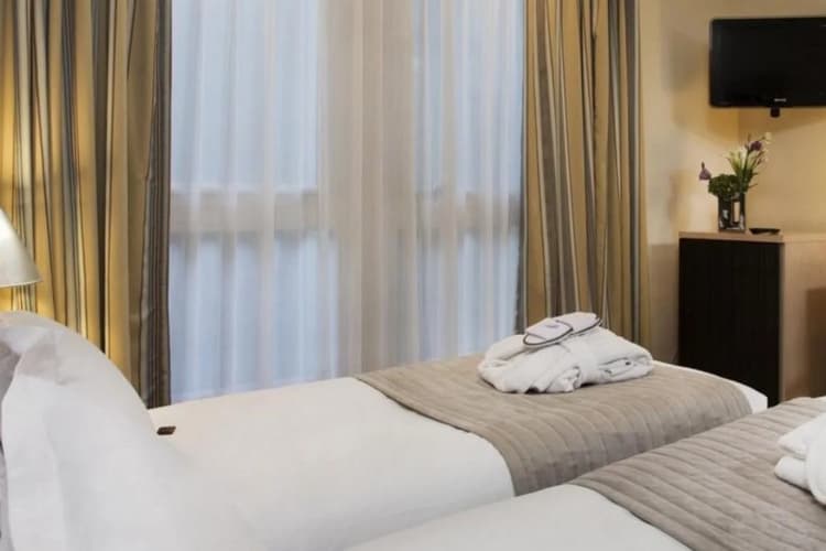 Hotel Le Pera 5