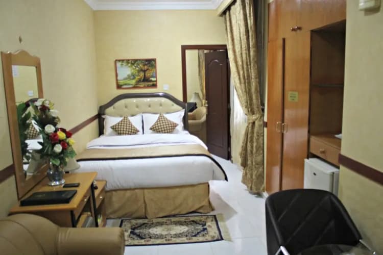 San Marino Hotel 5