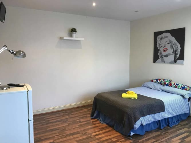 Mapesbury Hostel London 3