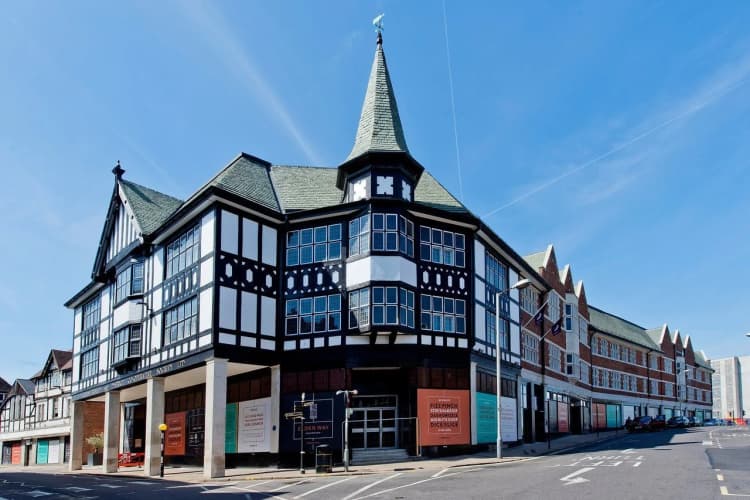 Premier Inn Chesterfield Town Centre Hotel 2