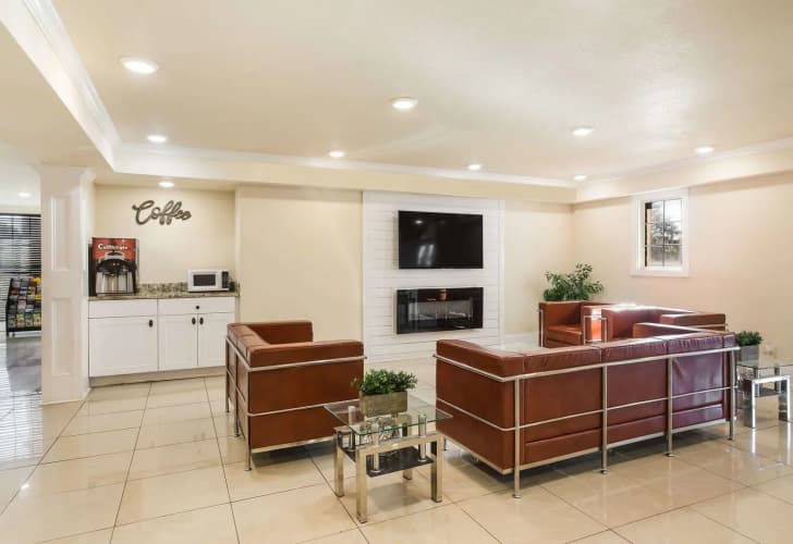 Bhagat Hotels Stone Mountain Atlanta BW Signature Collection 3