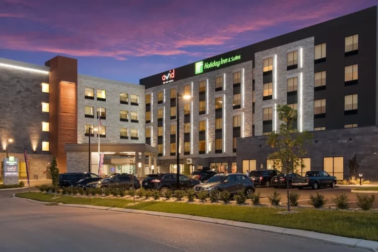 Holiday Inn & Suites Mt Juliet – Nashville Area 2