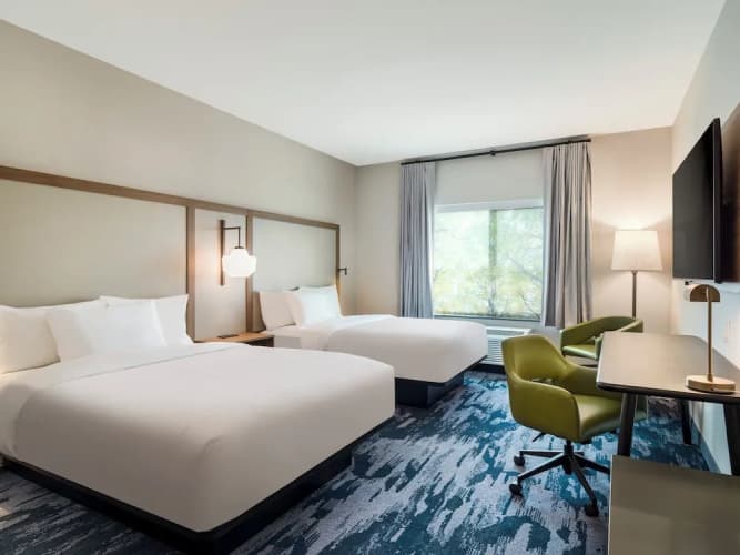 Fairfield Inn & Suites Hanford 3