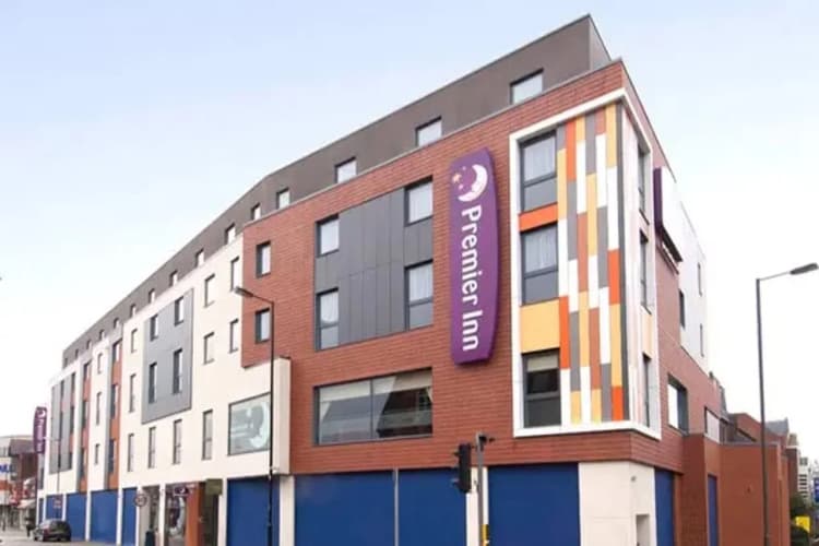 Premier Inn Camberley 2