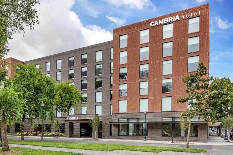 Cambria Hotel Portland - Pearl District 2