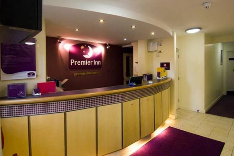 Premier Inn Manchester Altrincham 3