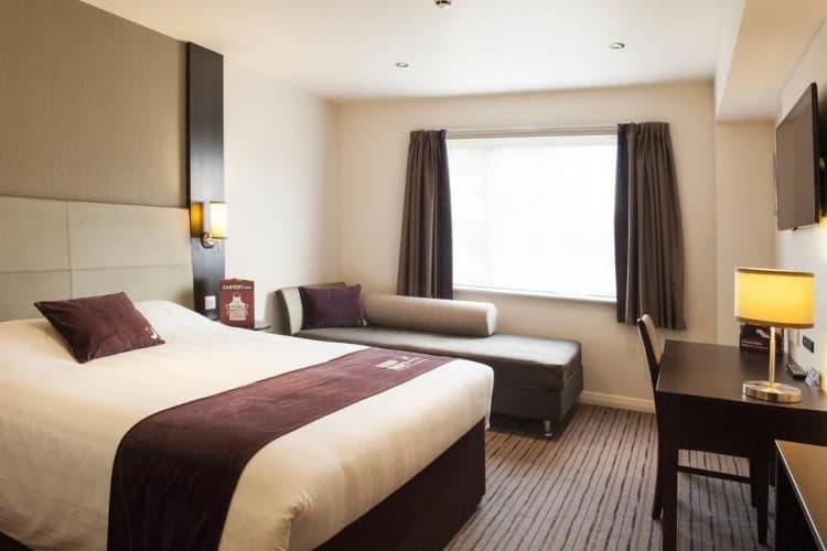 Premier Inn Manchester Trafford Centre South main