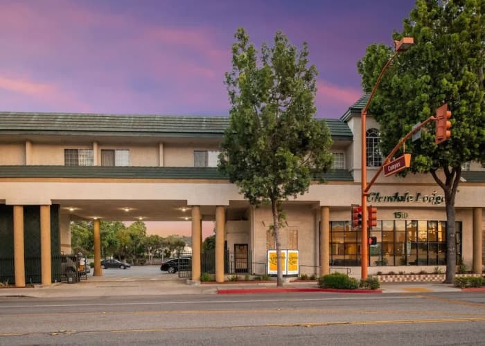 Glendale Hotel main