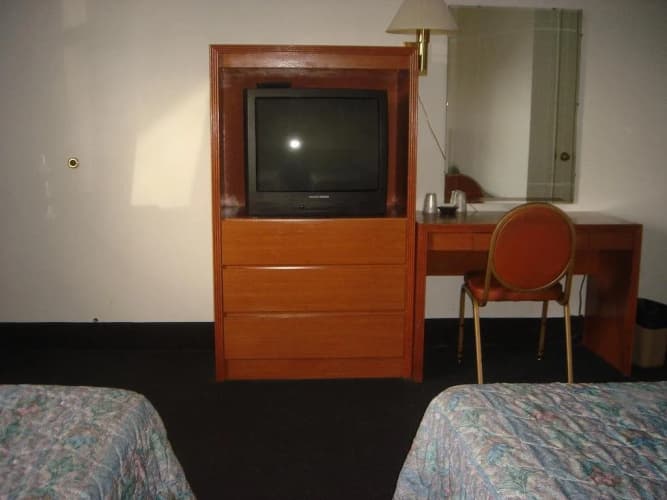 Express Inn 5