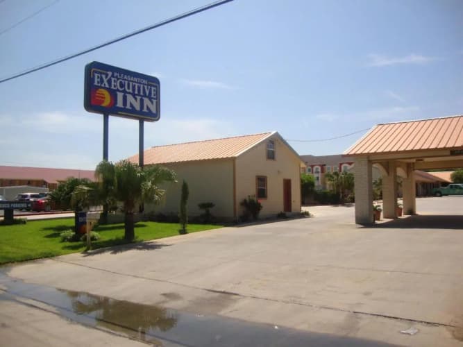 Pleasanton Executive Inn 2