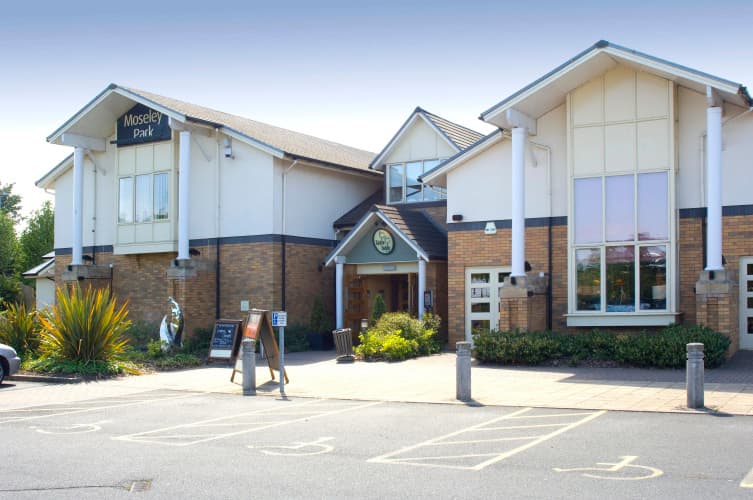Premier Inn Wolverhampton North 2