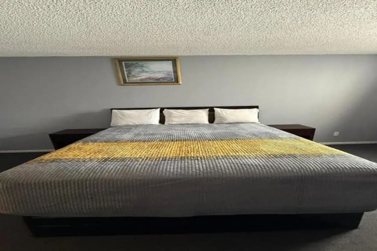 Victorian Inn By OYO Whitesboro US Hwy 82 3