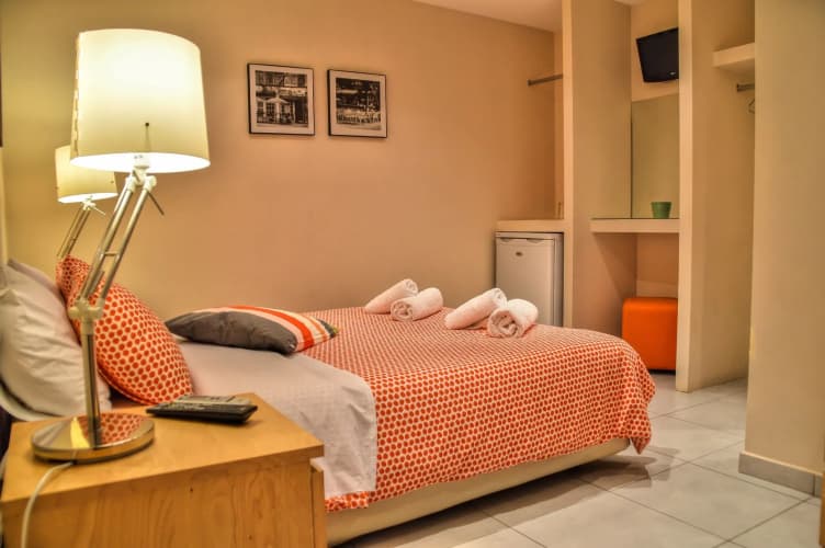 Iro Suites 5