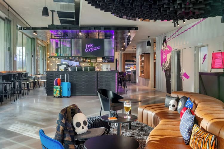 Moxy Antwerp main