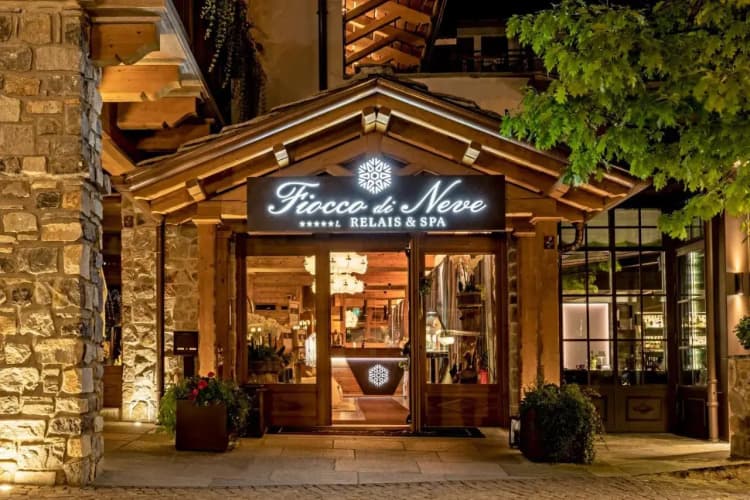 Fiocco di Neve Relais main