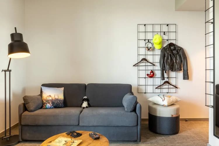 Moxy Bordeaux Hotel 4