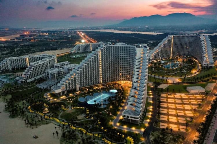 The Empyrean Cam Ranh Beach Resort 2