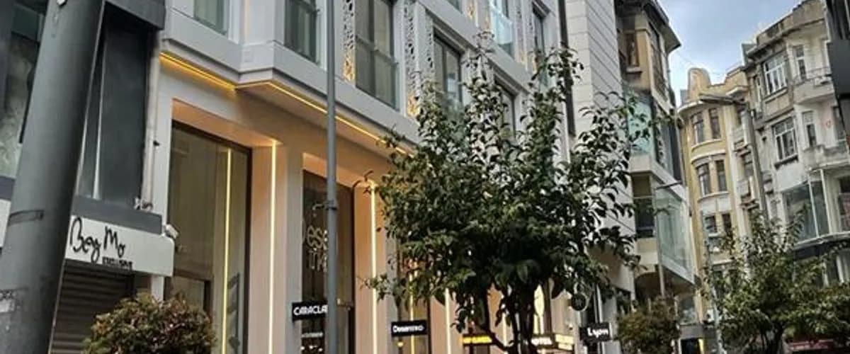 Hallmark Hotel & Spa 2
