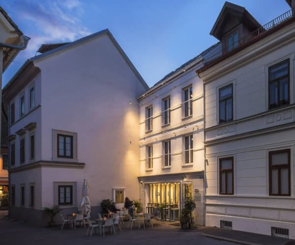 Art Hotel 2
