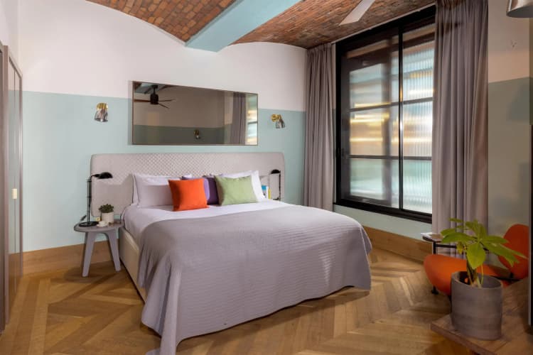 The Place Aparthotel 5
