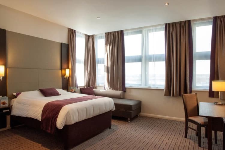 Premier Inn Canterbury City Centre 5