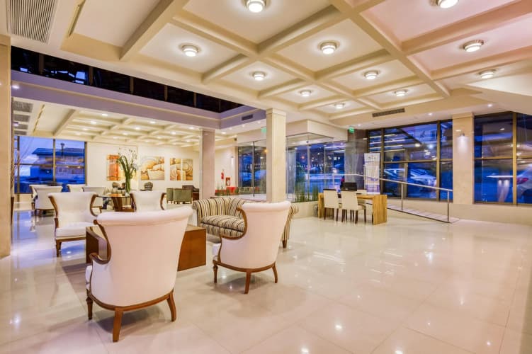 Alma del Lago Suite and Spa 2