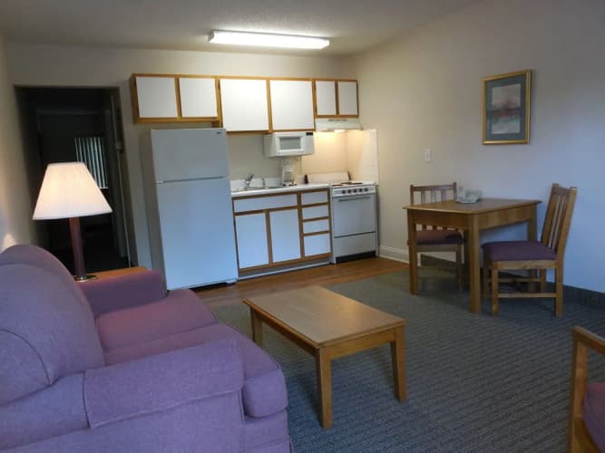 Affordable Suites Salisbury 4