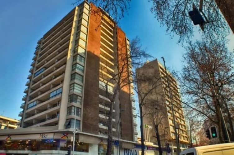 Apartamentos Premium Capital Lyon Costanera main