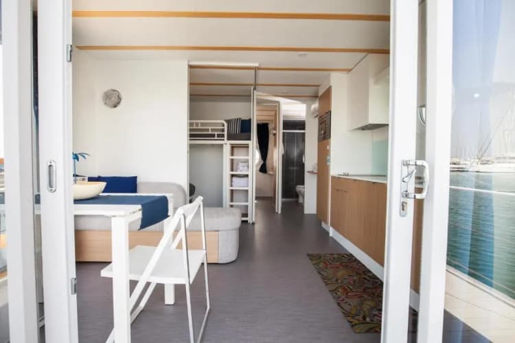 House Boat Rimini Resort main