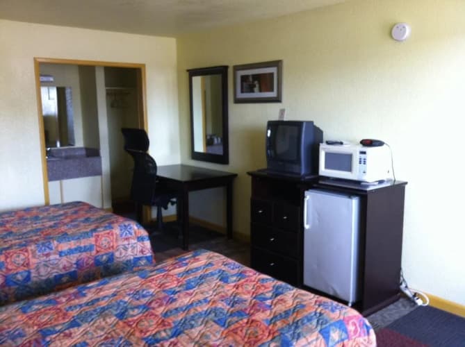 Value Lodge 2
