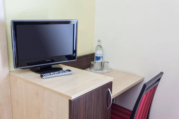 Hotel Mit-Mensch 3