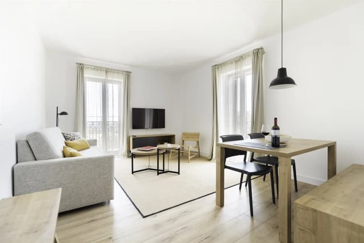 Port Plaza Apartments 5