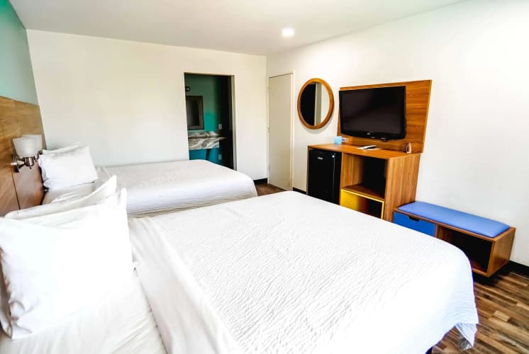 Days Inn by Wyndham Victorville 5