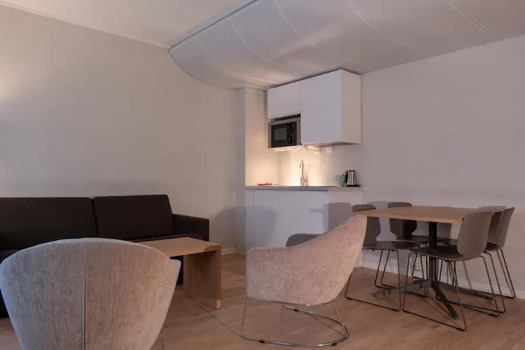 City Living Sentrum Hotel 5