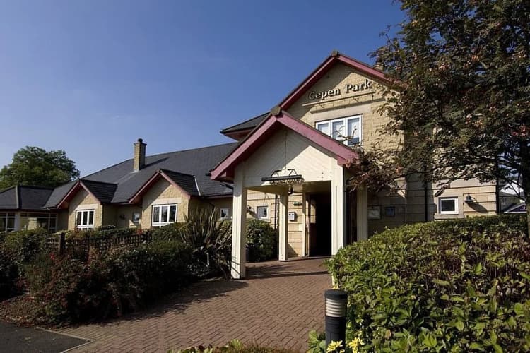Premier Inn Chippenham 2