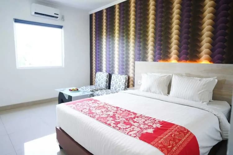 Mel's Inn Manado 3