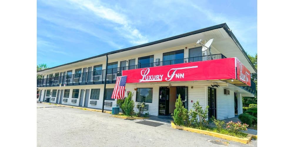 Luxury Inn 2