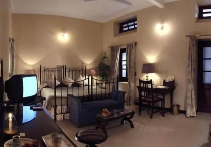 Gajner Palace Heritage Hotel 4