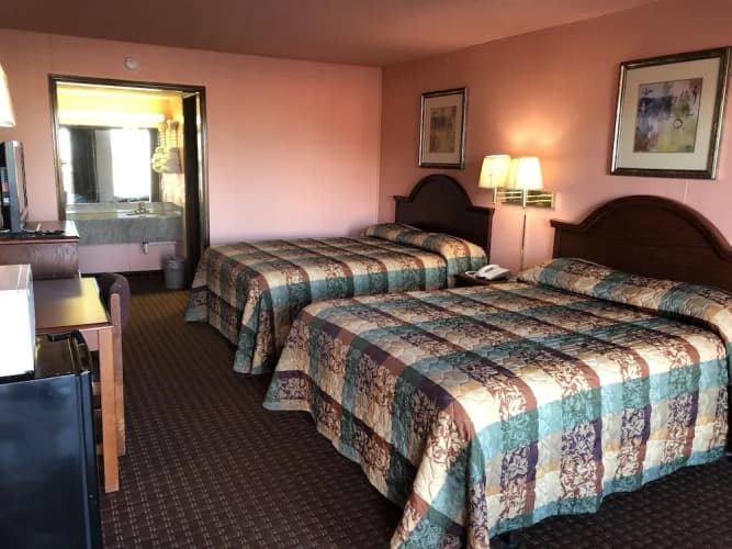 Regency Inn 3