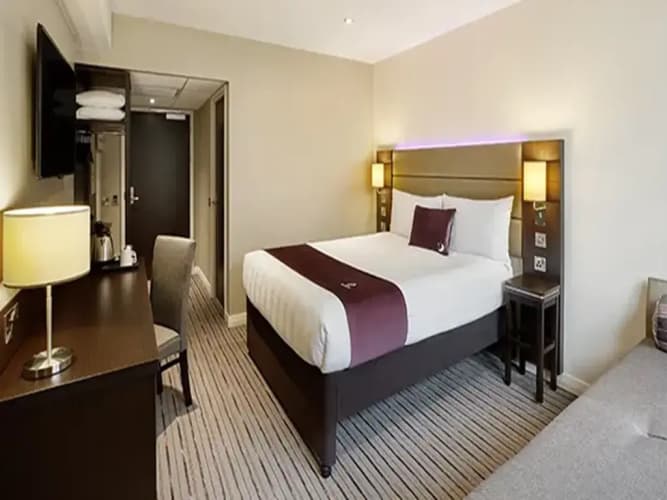 Premier Inn Manchester Altrincham 5