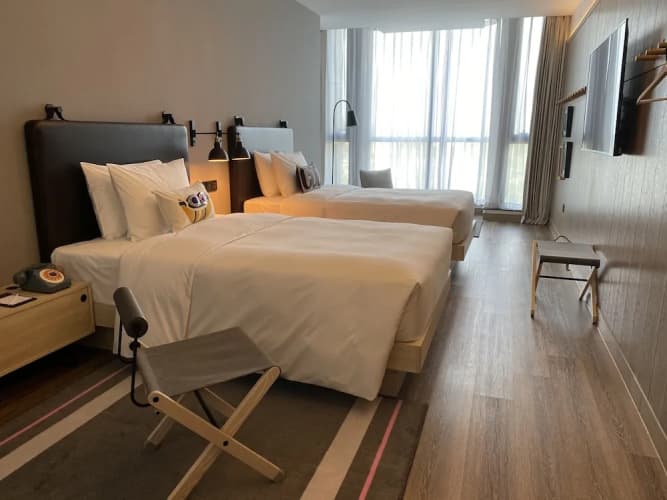 Moxy Shanghai Hongqiao Necc 3