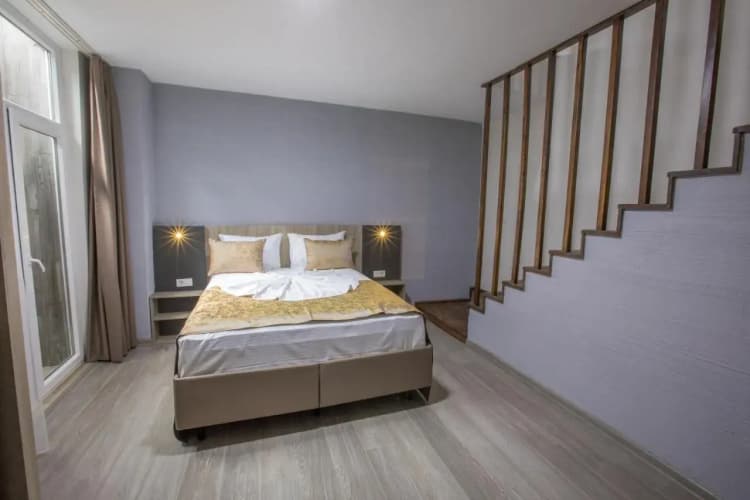 Elanis Suites Hotel 4
