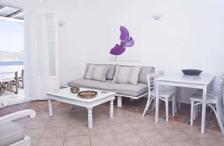 Yakinthos Residence 5