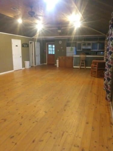 Whispering Creek Lodging & Rv Resort 3